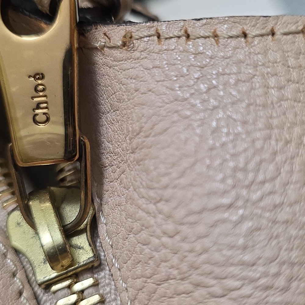 Chloe | Beige Pebblegrained Shoulder Bag - Picture 9 of 16